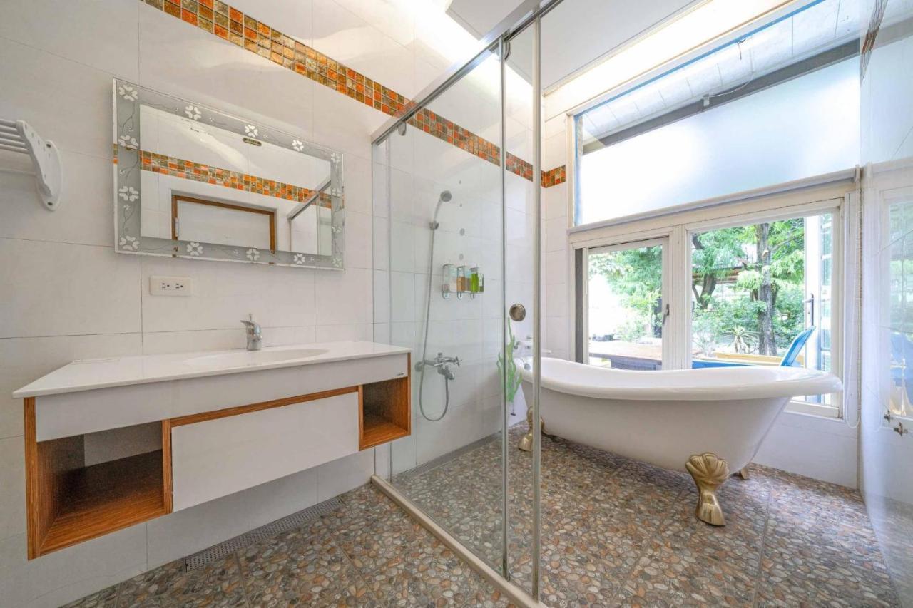 Rainbow Garden B&B Донгшан Екстериор снимка